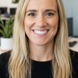 Image of Elena Squires